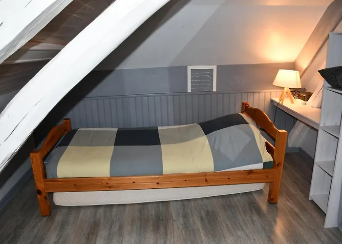 Aeroport A 500 Metres, Tillé