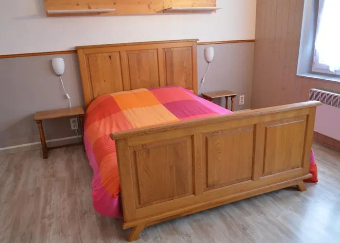 Aeroport A 500 Metres, *